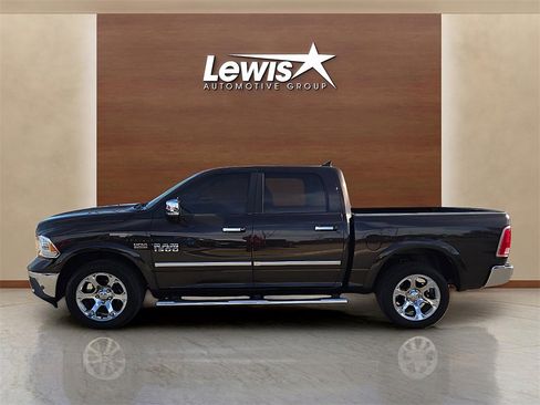 Used 2017 RAM 1500 Laramie w/ Convenience Group image 2