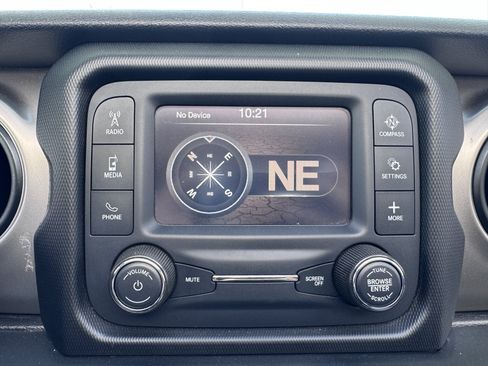 Used 2020 Jeep Wrangler Unlimited Sport S AWD/4WD image 24