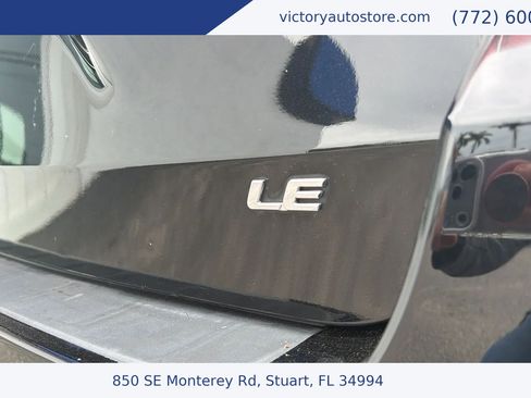 Used 2019 Toyota Sienna LE image 13