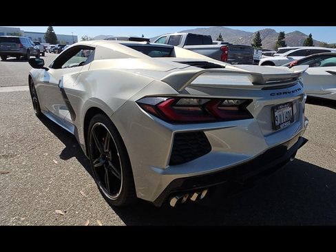Used 2023 Chevrolet Corvette Stingray Preferred Conv w/ Z51 Performance Package RWD image 4