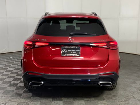 Used 2026 Mercedes-Benz GLC 300 4MATIC image 9