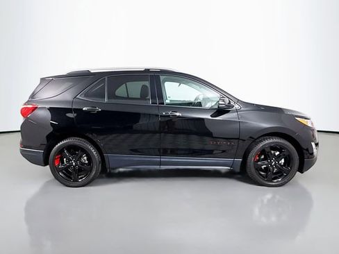 Used 2020 Chevrolet Equinox Premier w/ Premier Redline Edition image 8