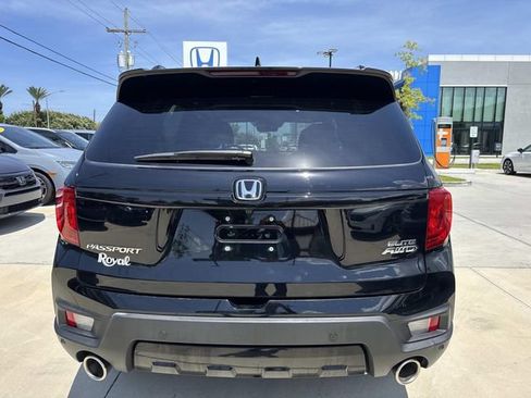 Used 2023 Honda Passport Elite image 6