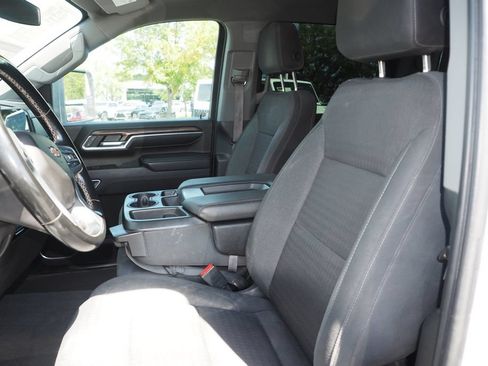 Used 2024 Chevrolet Silverado 2500 LT AWD/4WD image 13
