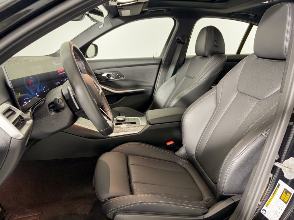 Used 2025 BMW M340i Sedan RWD image 5