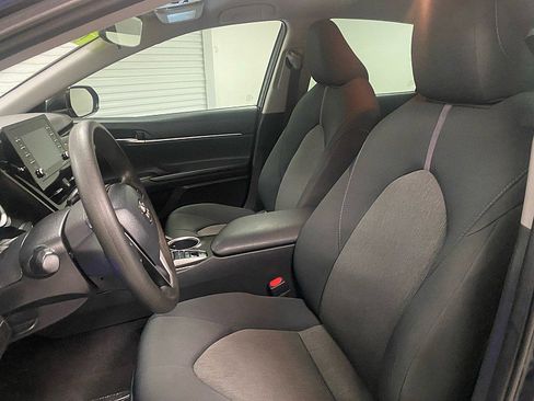 Used 2021 Toyota Camry LE image 11