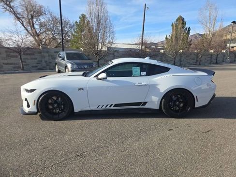 New 2026 Ford Mustang GT Premium w/ GT Performance Package RWD image 3