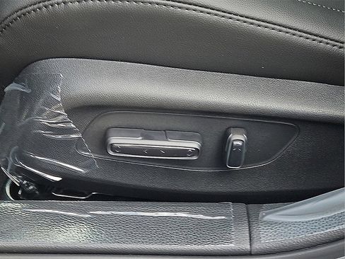 New 2026 Acura Integra Base image 17