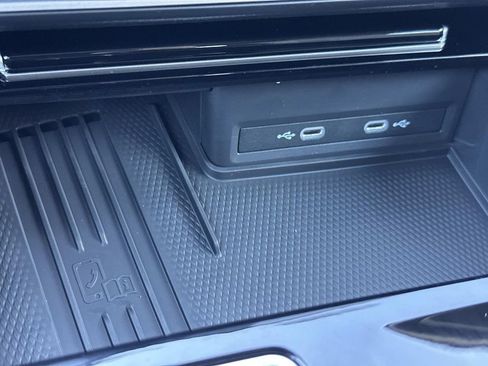 New 2026 Volkswagen Atlas SEL image 16