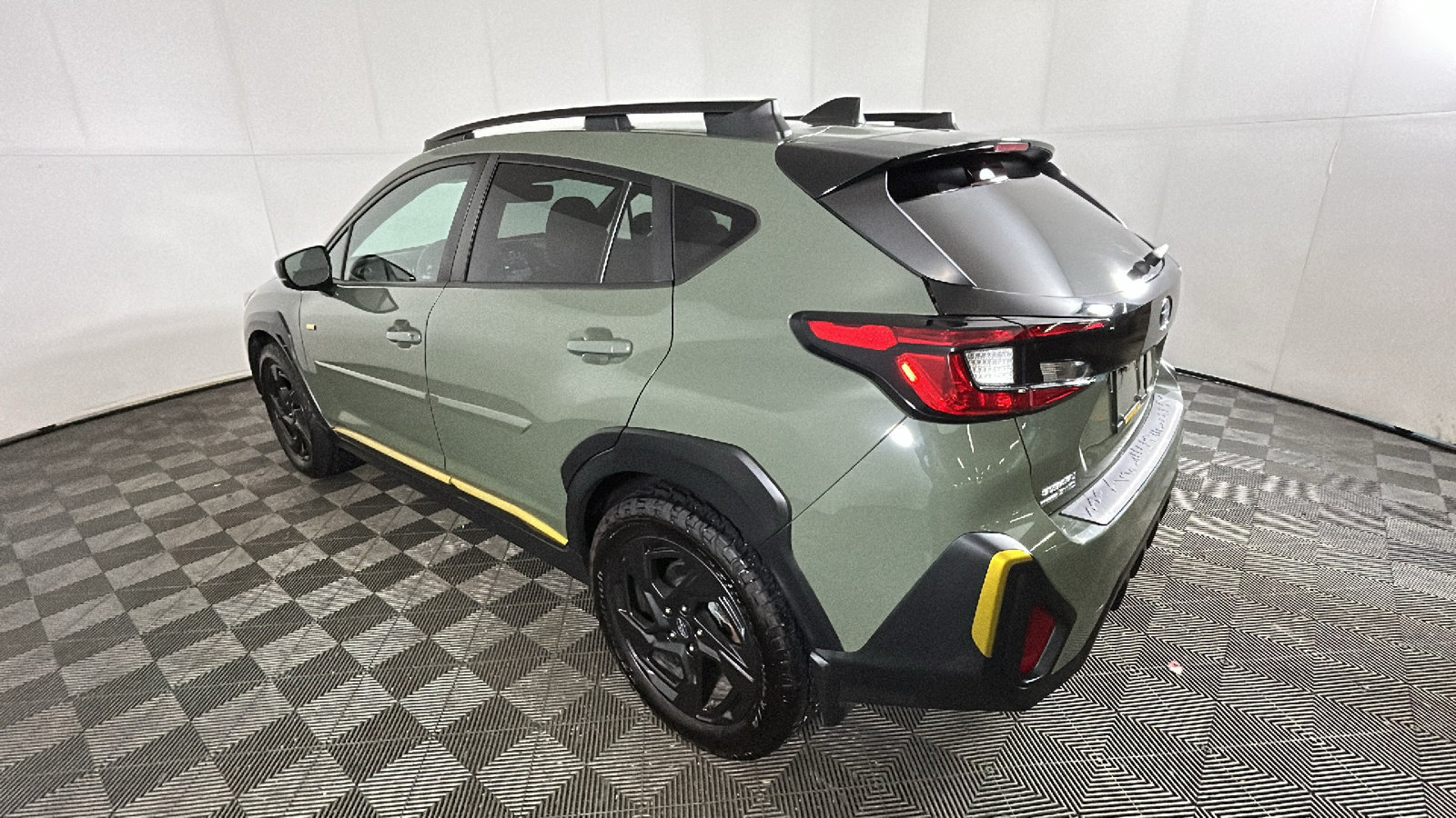 Used 2024 Subaru Crosstrek 2.5i Sport AWD/4WD image 5