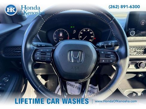 Certified 2025 Honda HR-V Sport image 12