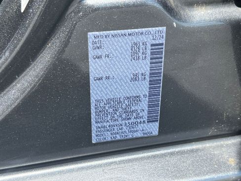 Used 2025 Nissan Altima 2.5 SV FWD image 23