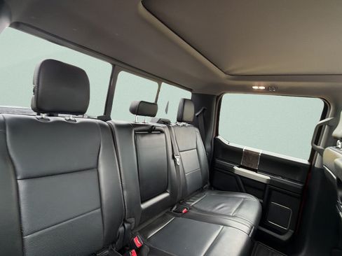 Used 2017 Ford F350 Lariat w/ Lariat Ultimate Package AWD/4WD image 26