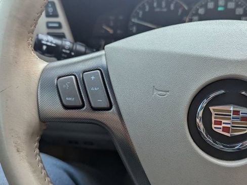 Used 2006 Cadillac XLR Base image 14