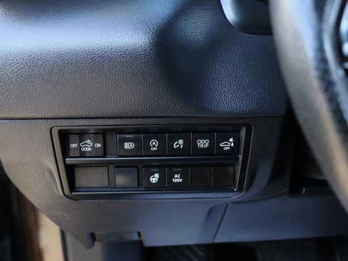 Used 2022 Toyota Tundra Limited AWD/4WD image 12