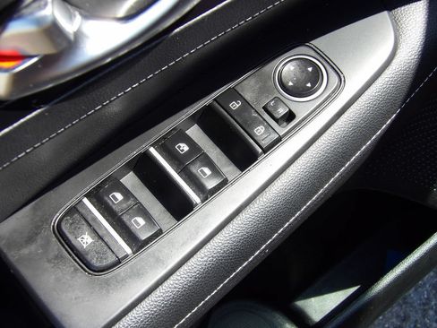 Used 2023 Kia Forte GT-Line FWD image 11