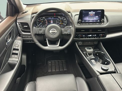 Used 2023 Nissan Rogue SV w/ SV Premium B Package AWD/4WD image 10