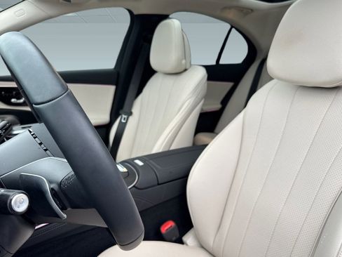 Used 2026 Mercedes-Benz E 350 Sedan image 5