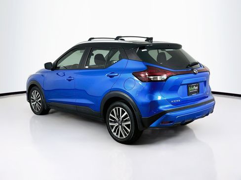 Used 2023 Nissan Kicks SV FWD image 5