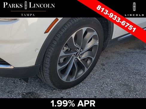 Used 2023 Lincoln Nautilus Reserve w/ Equipment Group 201A AWD/4WD image 12