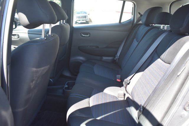 Used 2025 Nissan Leaf S FWD image 14