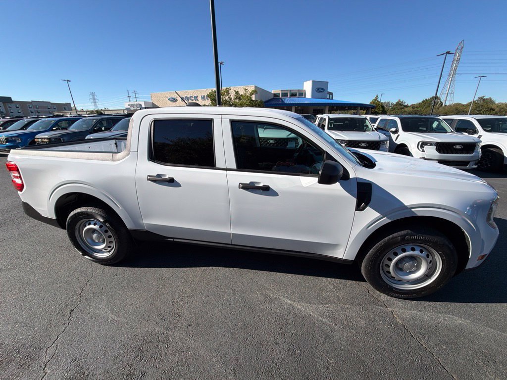 New 2026 Ford Maverick XL FWD image 16