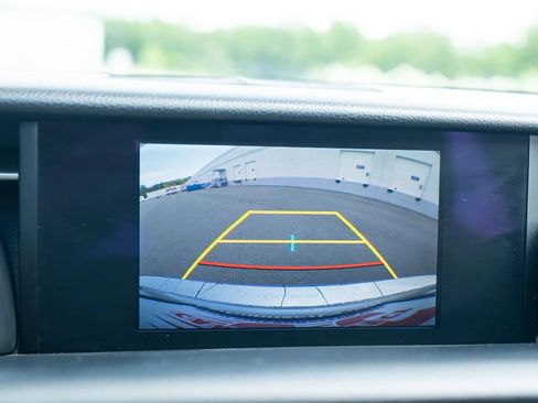 Used 2016 Lexus IS 350 RWD image 26