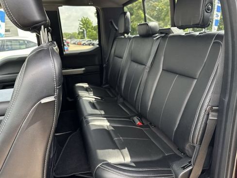 Used 2018 Ford F150 Lariat w/ Equipment Group 502A Luxury AWD/4WD image 28