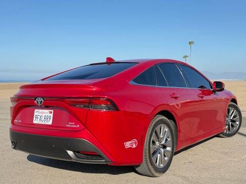 Used 2023 Toyota Mirai w/ Advanced Technology Package RWD image 4