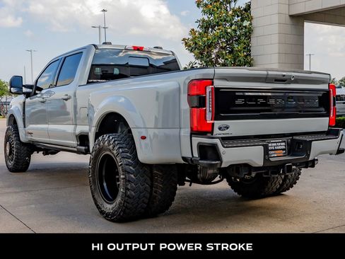 Used 2025 Ford F450 Platinum w/ FX4 Off-Road Package AWD/4WD image 6