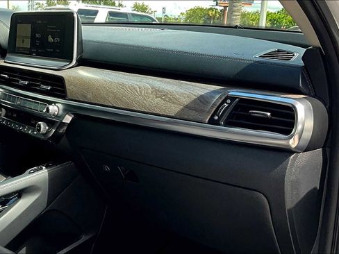 Used 2021 Kia Telluride EX w/ Towing Package image 17