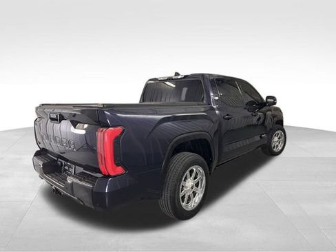 Used 2023 Toyota Tundra Platinum image 5