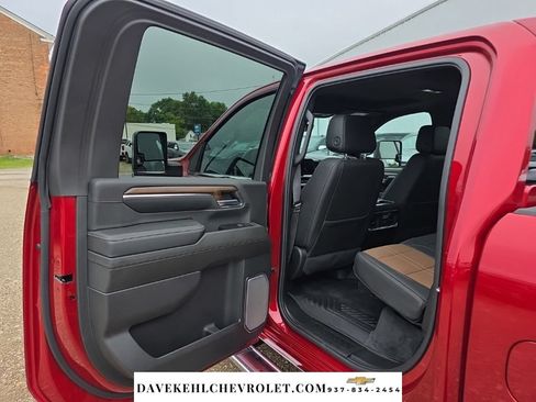 Used 2024 Chevrolet Silverado 2500 High Country w/ High Country Premium Package AWD/4WD image 28