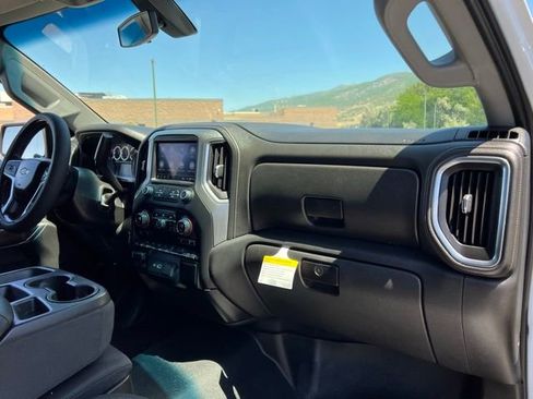 Used 2019 Chevrolet Silverado 1500 LT w/ True North Edition AWD/4WD image 15
