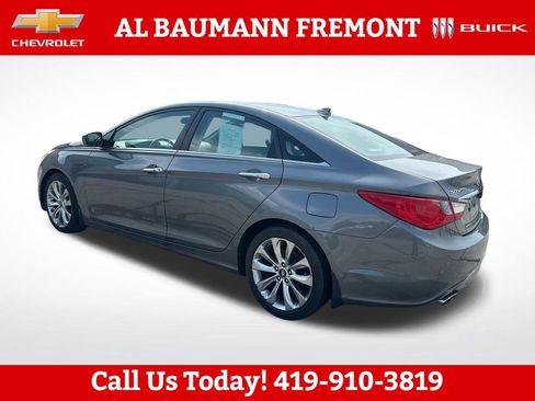 Used 2012 Hyundai Sonata SE w/ Navigation & Sunroof Pkg FWD image 3