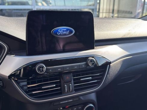 Used 2022 Ford Escape SEL AWD/4WD image 13