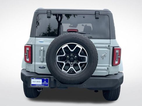Used 2024 Ford Bronco Outer Banks AWD/4WD image 5