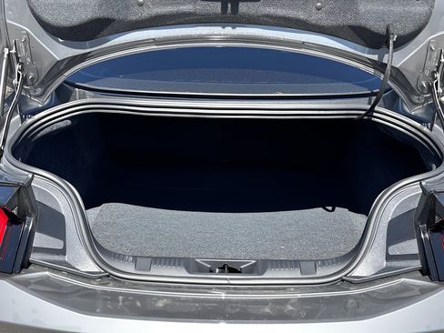 Used 2024 Ford Mustang Coupe RWD image 8