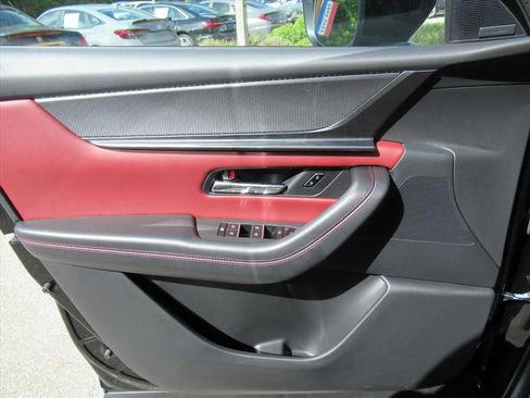 Used 2025 MAZDA CX-70 3.3 Turbo S w/ Premium Package image 21