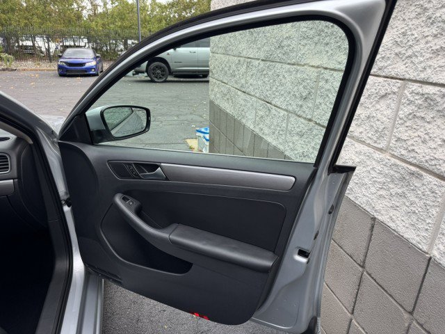 Used 2014 Volkswagen Jetta TDI FWD image 22