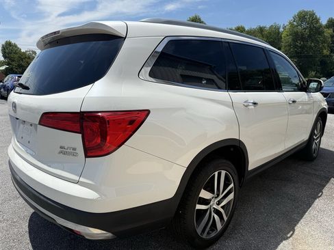 Used 2018 Honda Pilot Elite image 7