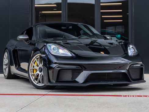 Certified 2024 Porsche 718 Boxster Spyder RS RWD image 6