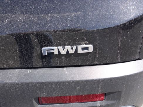 Used 2019 GMC Acadia SLE image 11