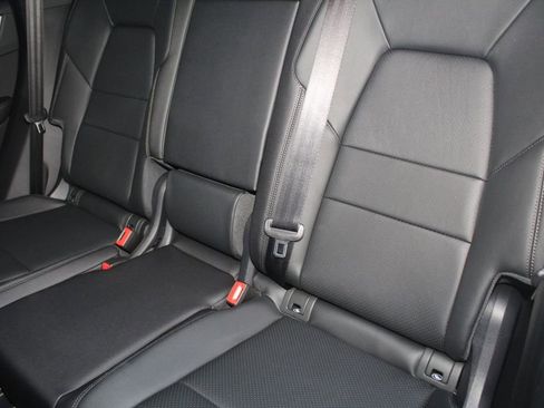 New 2026 Porsche Cayenne S image 22