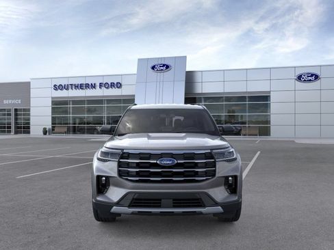 New 2026 Ford Explorer Active w/ Active Comfort Package AWD/4WD image 6