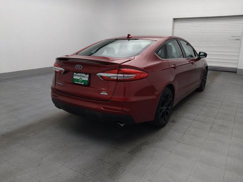 Used 2019 Ford Fusion SE w/ Equipment Group 151A FWD image 9