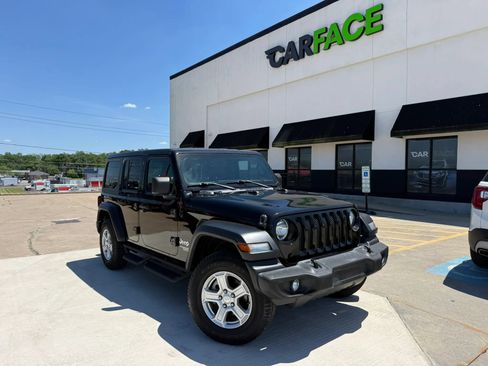 Used 2019 Jeep Wrangler Unlimited Sport S AWD/4WD image 1