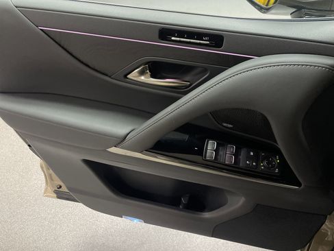 Used 2025 Lexus LX 700h Overtrail image 22