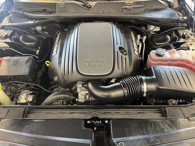 Used 2023 Dodge Challenger R/T RWD image 19