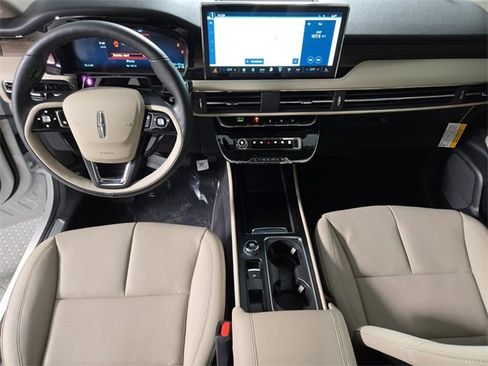 New 2026 Lincoln Corsair Grand Touring image 15